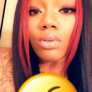 Meet your Posher, Karenea